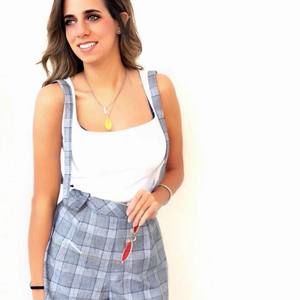 Meet your Posher, Gina adel